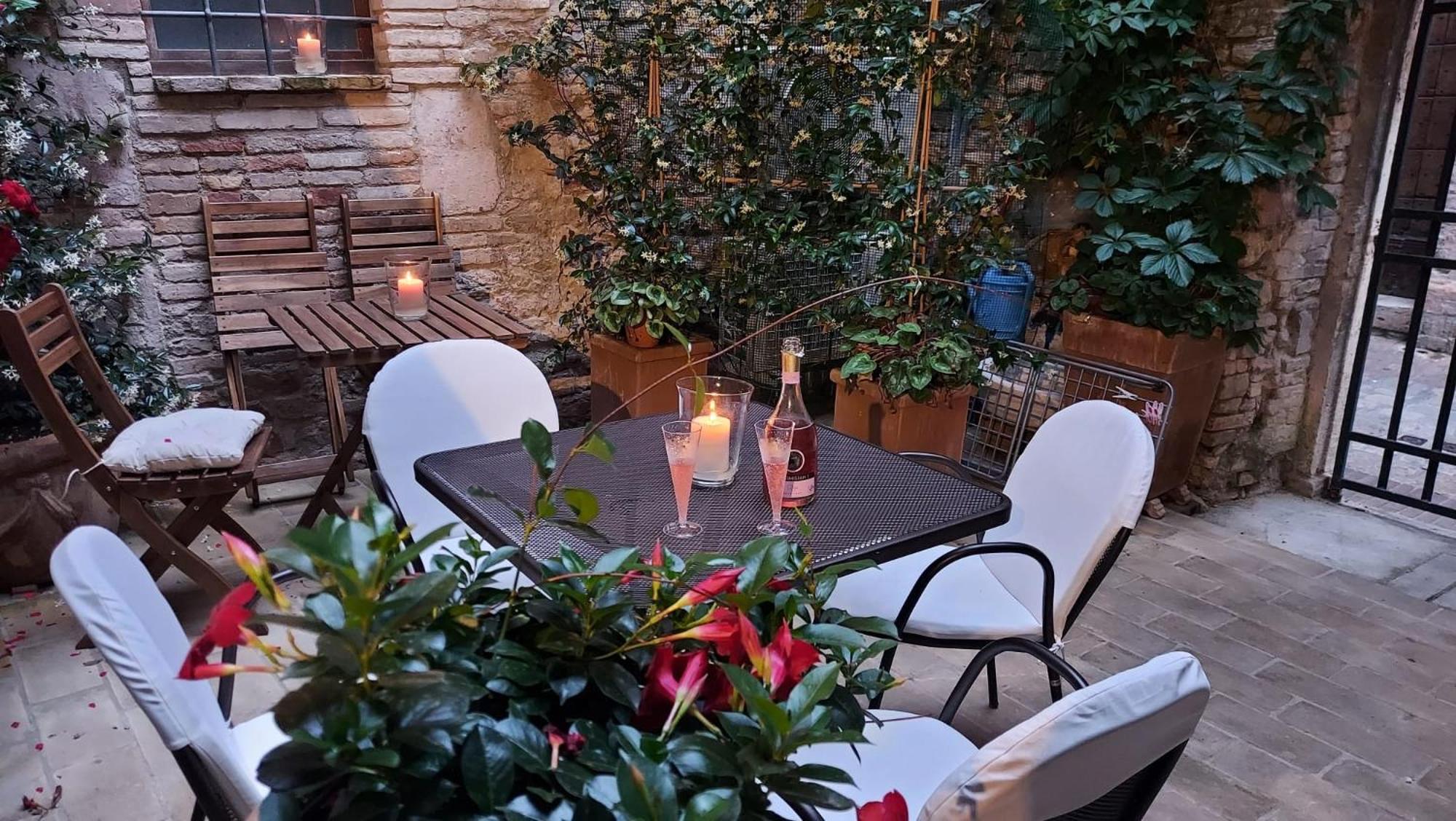 Saint Francis Apartment Assisi Eksteriør billede