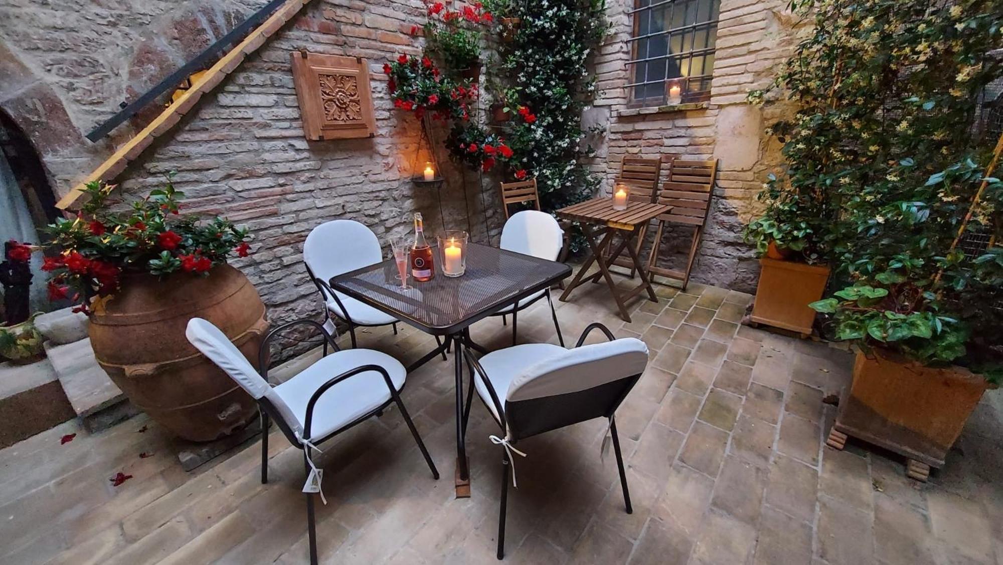 Saint Francis Apartment Assisi Eksteriør billede