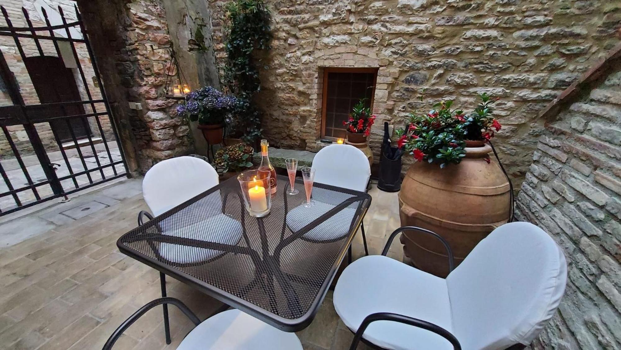 Saint Francis Apartment Assisi Eksteriør billede